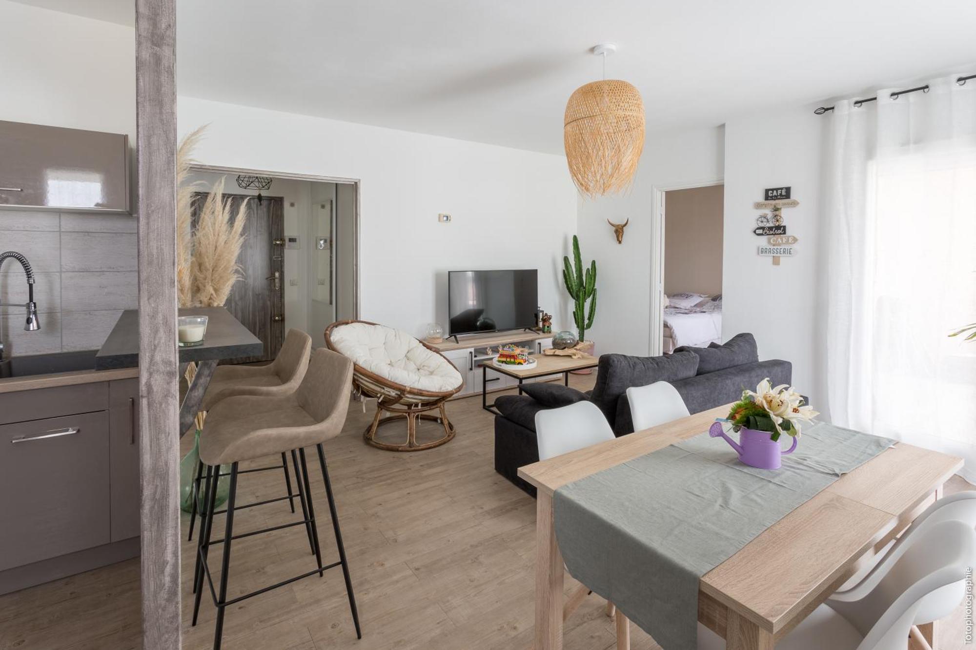 Appartement T2 Proche Centre Ville Istres Luaran gambar