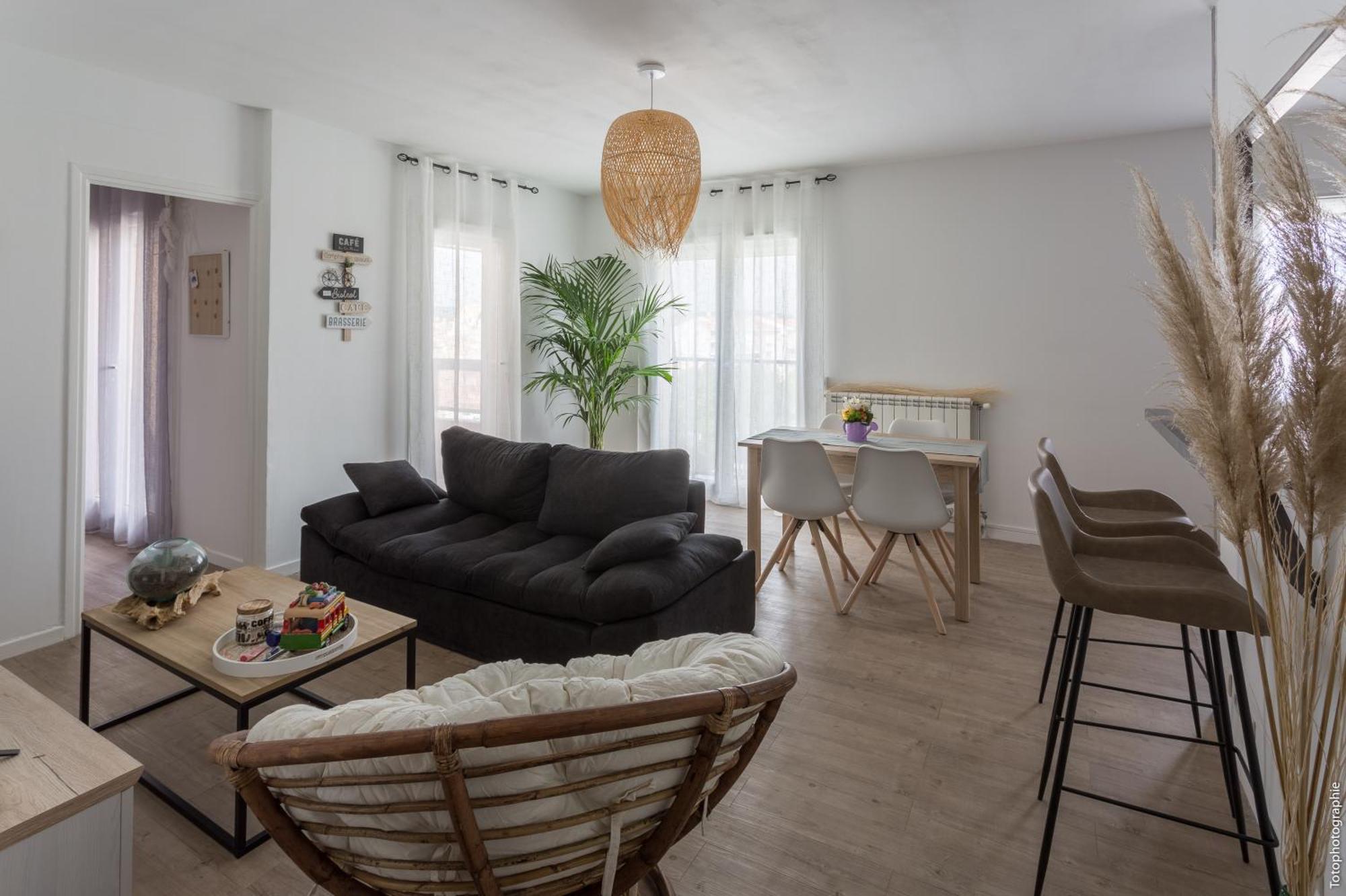 Appartement T2 Proche Centre Ville Istres Luaran gambar